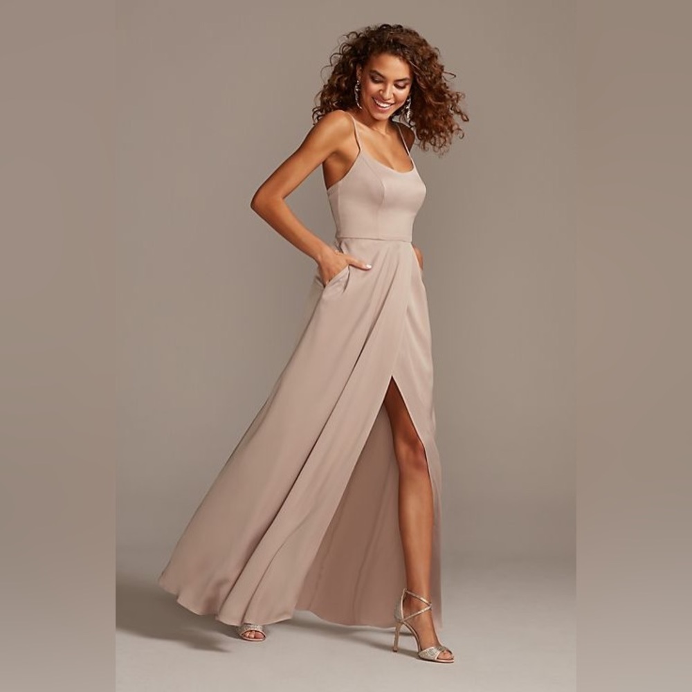 🌟BRAND NEW🌟 DAVID’S BRIDAL SATIN BRIDESMAID DRESS STYLE F20095